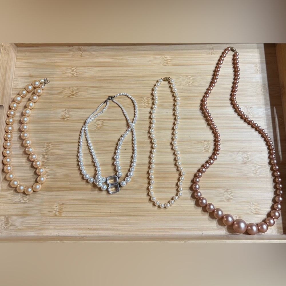 Faux Pearl Necklace Bundle Lot of 4 Beaded White Pink Fashion Costume